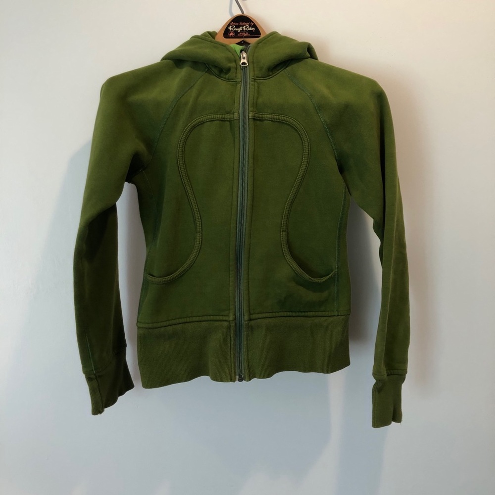 Lululemon jacket size 2